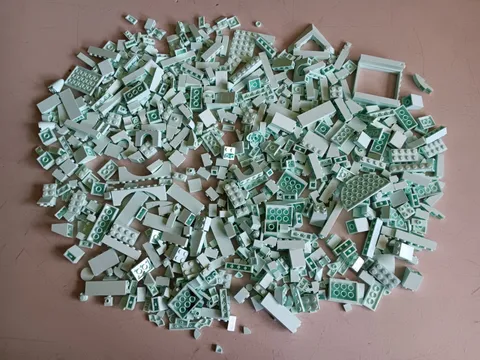 LEGO BULK LOT OF 740 LIGHT AQUA BRICKS  PLATES TILES & SPECIALTY PIECES