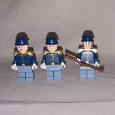 LEGO Soldier Minifigure Lot of 3 Plastic Figures w/ Rifle Accessory