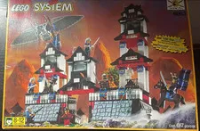 LEGO 6093 Flying Ninja's Fortress Castle 1998 -100% Complete with Box and Manual