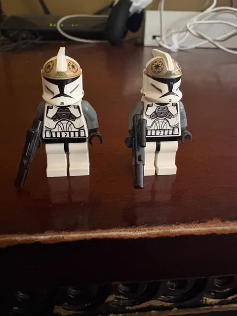 Lego Star Wars Minifigure: Clone Trooper Gunner (Phase 1 sw0221) lot of 2 - 1X
