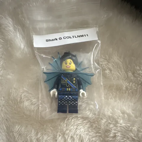 LEGO Shark G Minifigure COLTLNM11 Plastic Figure Polybag Age 5+