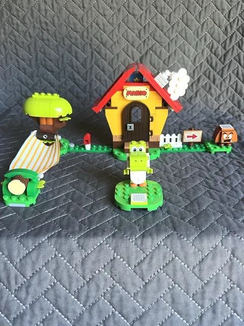 LEGO Super Mario 71367 Mario's House & Yoshi Expansion Set COMPLETE • NO MANUAL