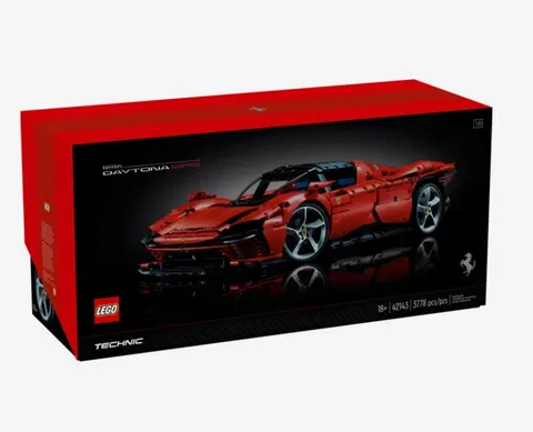 LEGO Technic 42143 Ferrari Daytona SP3 1:8 Supercar 3778pcs New Sealed