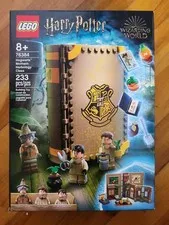 LEGO Hogwarts Moment: Herbology Class (76384) New Sealed Retired Set