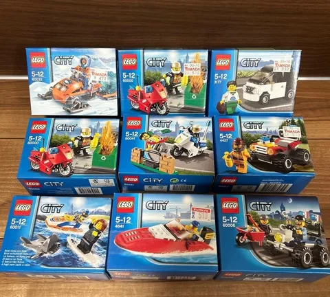 LEGO CITY Set Lot 60032 60000 3177 60041 4427 60011 4641 60006