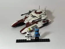 LEGO Star Wars Legends Republic Fighter Tank Set 75182 MODIFIED with 2 Minifigs
