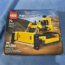 LEGO TECHNIC: Heavy-Duty Bulldozer (42163)