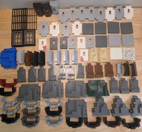 LEGO Castle Medieval Wall Parts Lot Castle Building 85 Parts Mostly VINTAGE 