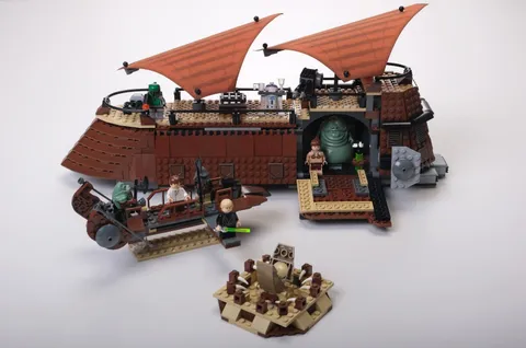 100% Complete LEGO Star Wars: Jabba's Sail Barge (6210) | USED
