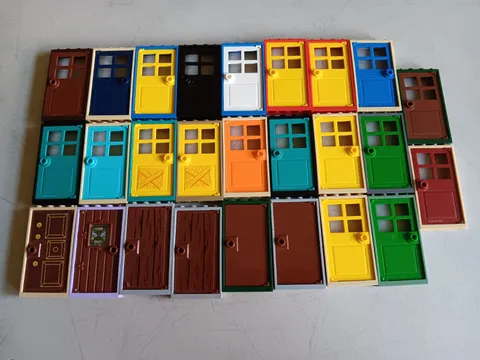 LEGO BULK LOT 26 DOORS WITH FRAME 1X4X6 SOLID & WITH PANES MIXED COLORS
