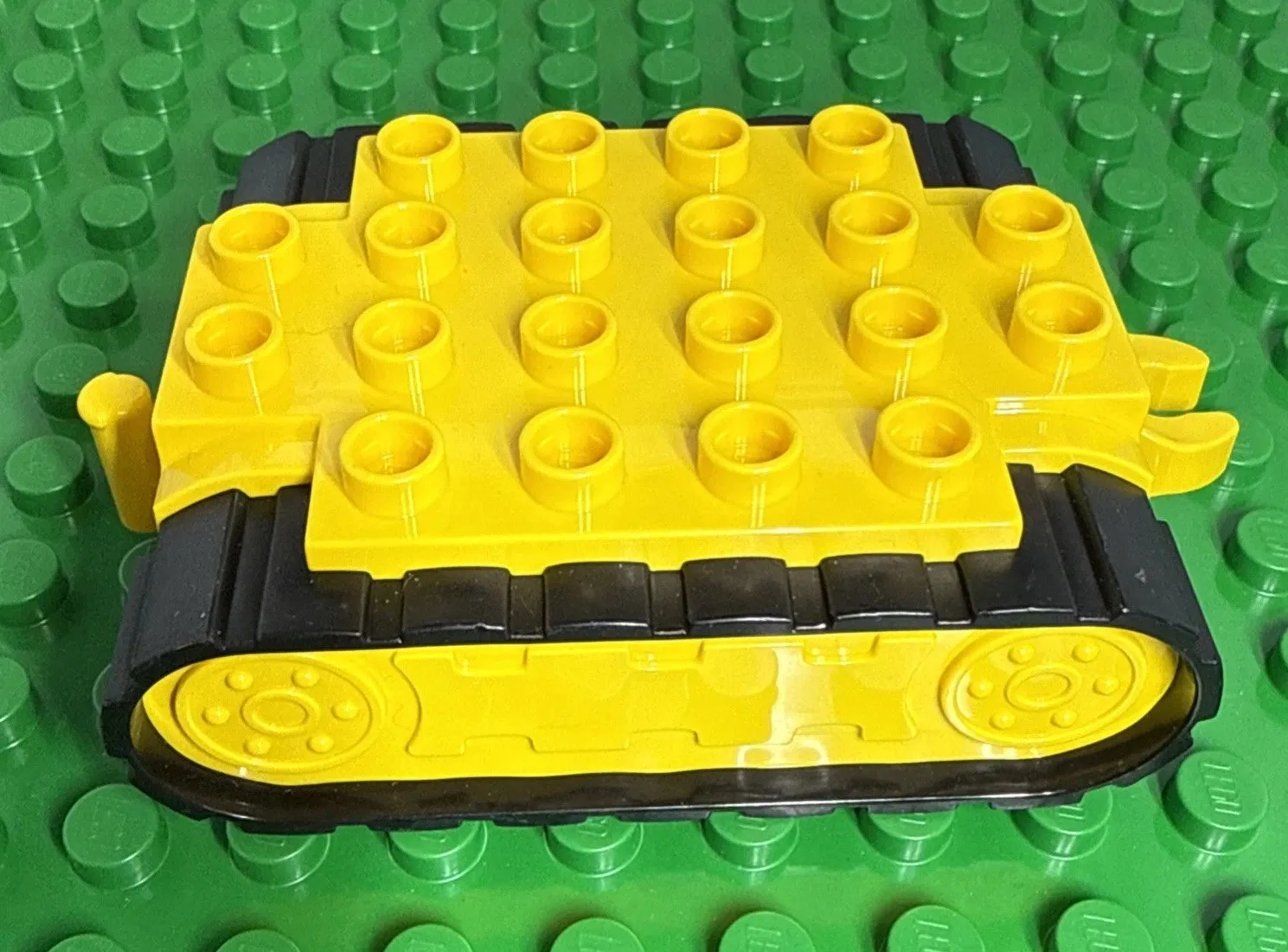 Lego Duplo Crane/Bulldozer Base Caterpillar with Black Treads