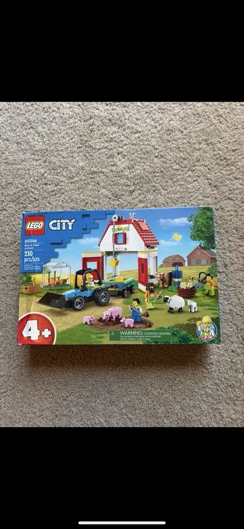 LEGO City 60346 Barn & Farm Animals Set - Retired