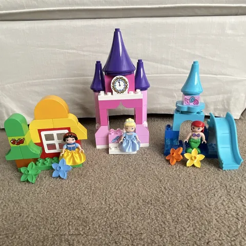 LEGO DUPLO Disney Princess Collection COMPLETE Snow White Cinderella Ariel 10596