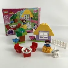 Lego Duplo Snow White's Cottage Preschool Building Toy Disney Princess 6152