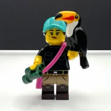LEGO Minifigures Series 22 Bird-Watcher Minifigure w/ Toucan (col394)