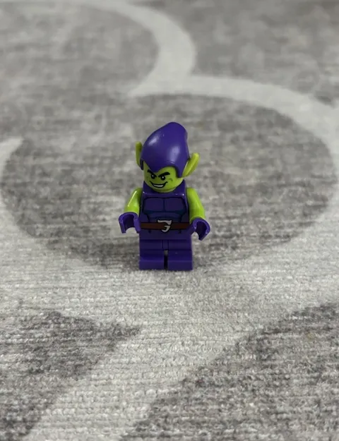 LEGO Marvel Super Heroes Green Goblin Minifigure Purple Lime 10793 Spider-Man