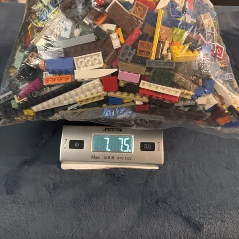 LEGO Bulk Lot Mixed Bricks Plates Parts Pieces Approximately 7.7.5 lbs