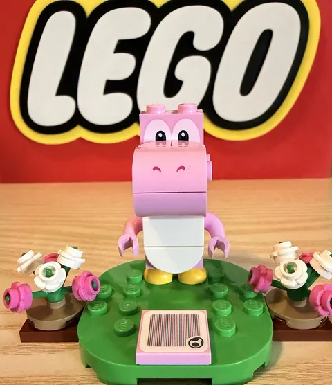 Lego Super Mario Brothers Pink Yoshi Figure With Accessories 