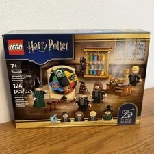 LEGO Harry Potter Hogwarts Castle Sorting Hat Ceremony 76460 New Sealed Box