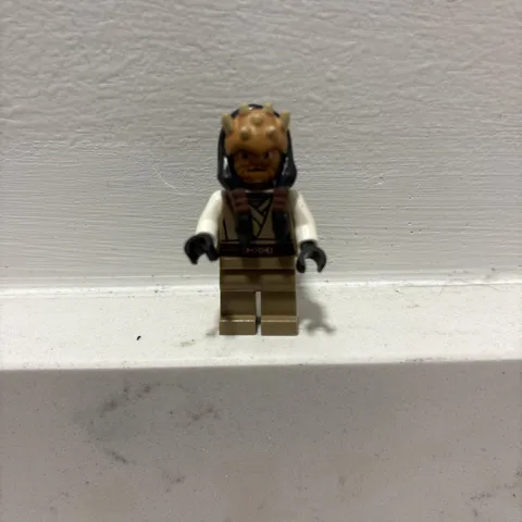 Lego Eeth Koth Minifigure Headdress Star Wars 7964 Clone Wars Jedi Republic