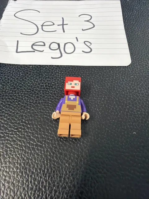 LEGO Minecraft Minifigure Alex - Sun Burnt Head (Genuine)
