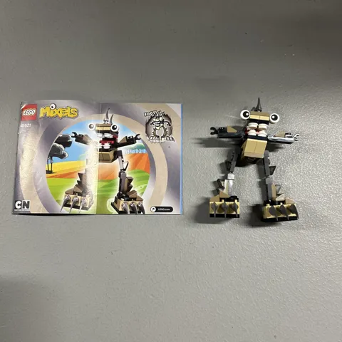 LEGO MIXELS: Footi (41521) 100% complete with instructions!