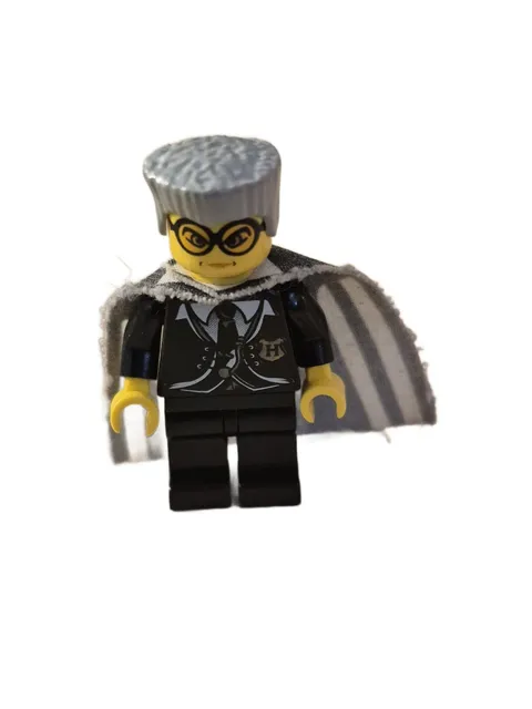 Lego Harry Potter MADAME HOOCH Minifigure 4726 damaged cape