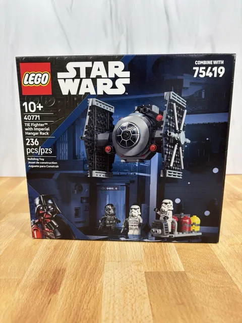 LEGO Star Wars 40771 Tie Fighter Imperial Hangar Rack