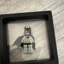 LEGO AUTHENTIC MINT Batman Minifigure  2006 BATMAN with Display Case (1 pc)