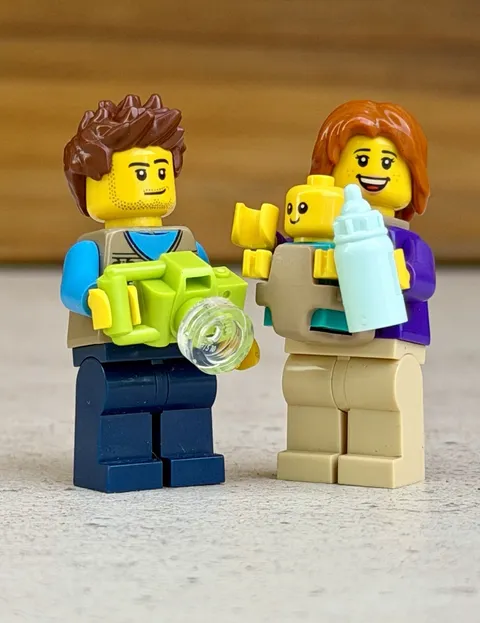 LEGO Holiday Camper Van Mother, Father & Baby Minifigures cty1262 cty1261 60283