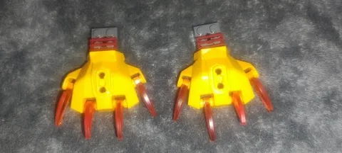LEGO LEGENDS OF CHIMA: Laval's Fire Lion 70144 Claws ONLY