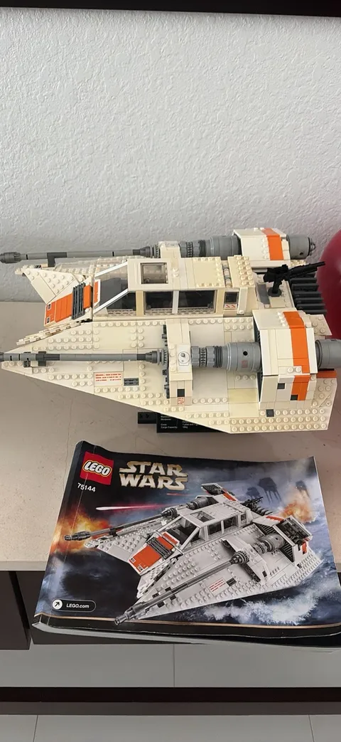 LEGO Star Wars 75144 Snowspeeder UCS