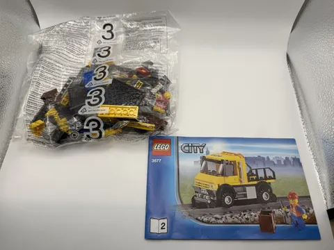 LEGO 3677 City Truck Cargo Wagon Car Only New in Polybag No Tracks/Stickers
