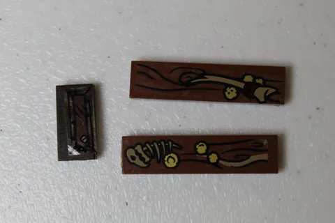 LEGO LOTR Hobbit Goblin Wood Boards with Bones