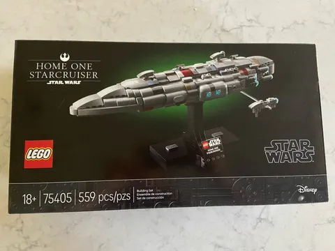 LEGO Star Wars: Home One Starcruiser (75405) 559pcs NEW (see description)