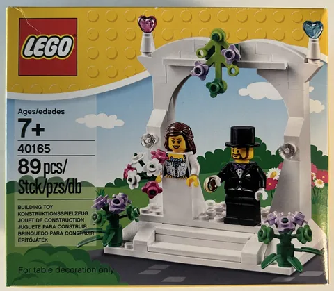 LEGO Miscellaneous: Minifigure Wedding Favour Set (40165) NISB (shelf ware)