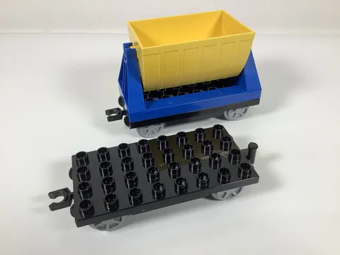 Lego Duplo Set of 2 Flat Bed Train Chassis Car and Tipping Freight Wagon