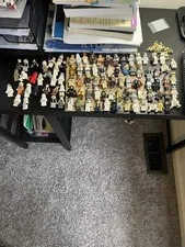 Premium LEGO Star Wars Minifigure Lot w/ Accessories (no damage)