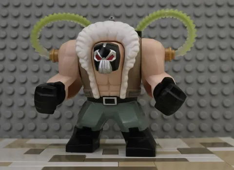 LEGO Bane Minifigure - 70914 Batman Movie - Toxic Truck Attack ***NEW***