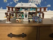 LEGO Ideas Home Alone House 21330 Partial Set - W/ Treehouse & ALL 5 Minifigures