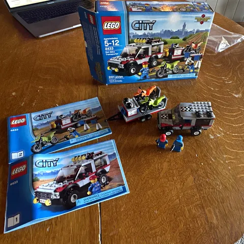 LEGO City 4433 Dirt Bike Transporter Complete 99% Set w/ Minifigs, Box, Manuals