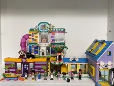 Lego Friends Pet Adoption Cafe, Dog Rescue Center, & Pet Day Care Center