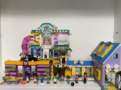 Lego Friends Pet Adoption Cafe, Dog Rescue Center, & Pet Day Care Center