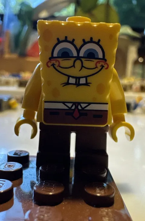 LEGO SPONGEBOB SQUAREPANTS SPONGEBOB SMILE W/ SQUINT MINIFIGURE