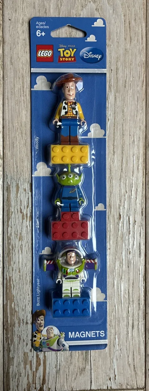 LEGO Toy Story Disney Brand New 852949 Magnet Set Woody Buzz Alien Minifigures