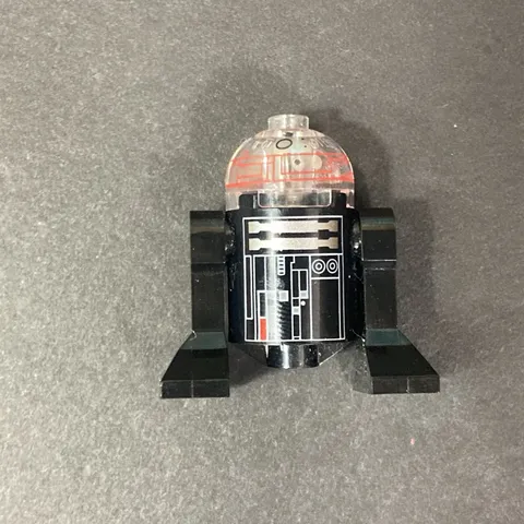 Lego Star Wars Astromech R2 Unit - Black w/Clear Dome - Mint! Collector Owned!