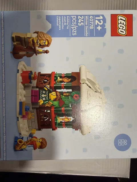 LEGO Winter Gazebo 40778 Christmas Winter Holiday GWP Limited Edition NEW
