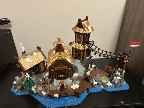 The LEGO Ideas Viking Village 21343, READ DESCRIPTION