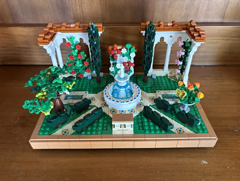 LEGO Icons Botanical Collection 10359 Complete Set Immaculate Condition