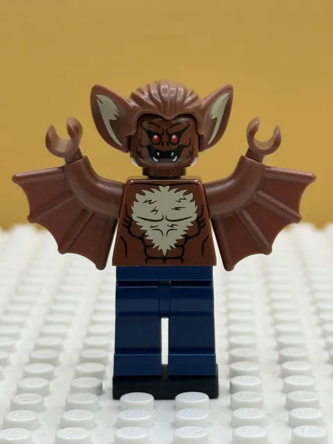 USED LEGO DC Man-Bat Superheroes Batman Set 76011 Sh0086